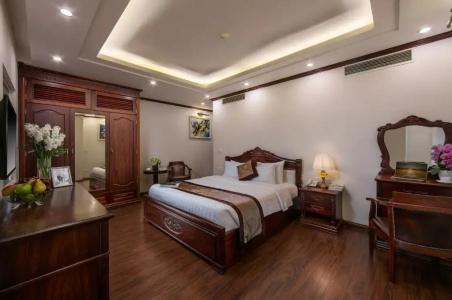 Royal St Hanoi - 101