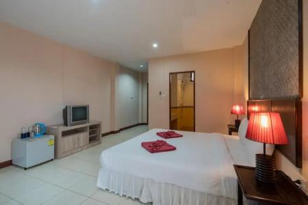 Amarin Patong - 21