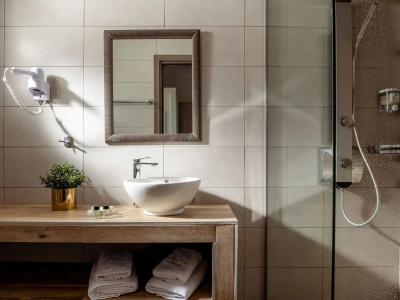 Aeolos Boutique and Suites - 25