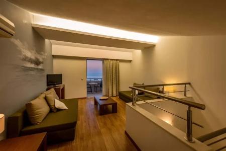 Mediterranean Beach Resort - 78