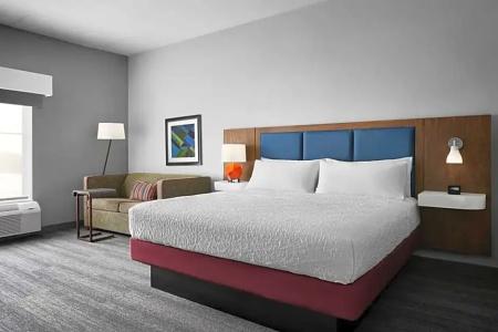 Hampton Inn & Suites Charlotte Steele Creek Road, Nc - 32