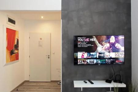 Apartment House - The Modern Flat - 11