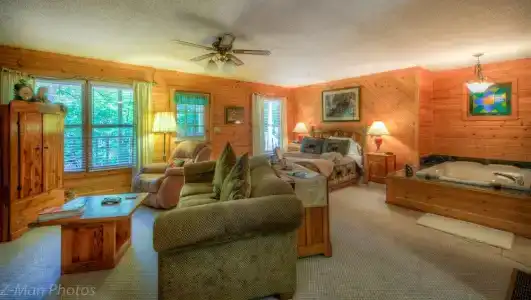Blue Mountain Mist Country Inn - 104