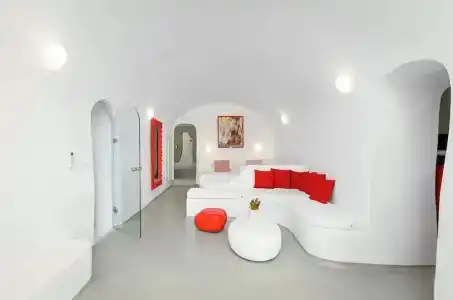 Trieris Villa & Suites - 42