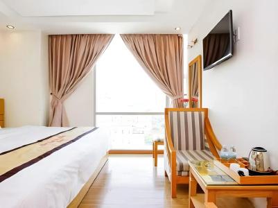 Nhat Linh Da Nang - 3