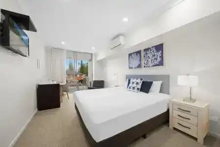 Macquarie Waters Boutique Apartment - 46
