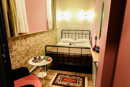 Retro Hostel & Tours - 5