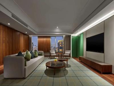 Hilton Shanghai Hongqiao - 86