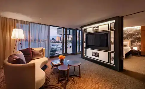 The Darling at The Star - 37