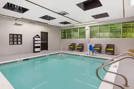 Blvd & Spa - Walking Distance To Universal Studios Hollywood - 31