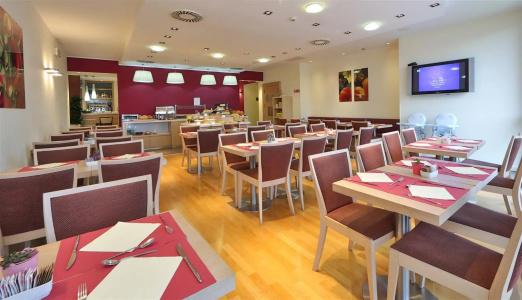 Best Western Palace Inn - 27