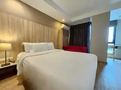 Baan Tanwa - MRT Ratchadapisek - 85