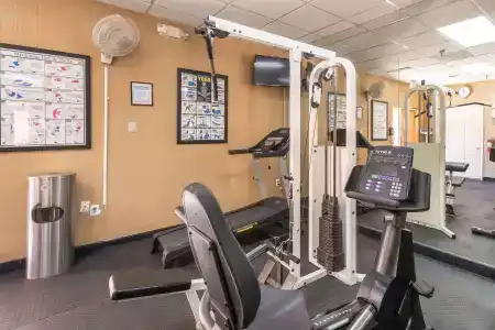 Clarion Inn & Suites Central Beach - 21