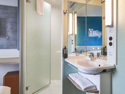 ibis budget Bordeaux Centre - Gare Saint Jean - 8
