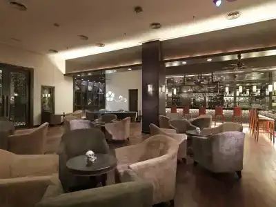 Grand Lexis - 36