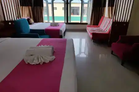 Poonsook Phitsanulok Sha Plus - 122