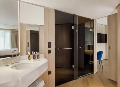 The Westminster London, Curio Collection by Hilton - 58