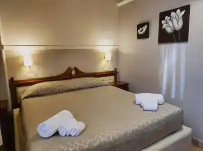 La Collegiata Guest House - 29