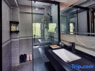 Huayue Tang Inn - 10