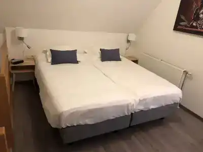 Asiris - 100