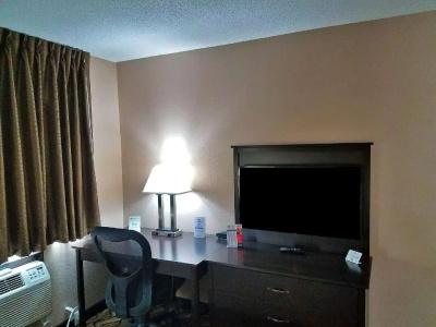 Americas Best Value Inn and Suites - 33