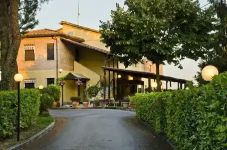 Ai Tufi - 16