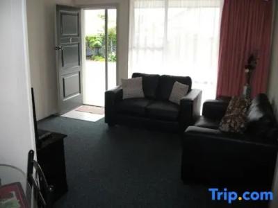 Scenicland Motels - 69