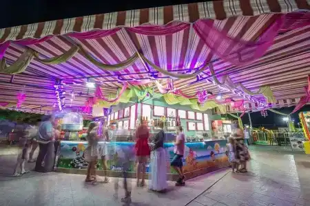 Caretta Beach & Waterpark - 34