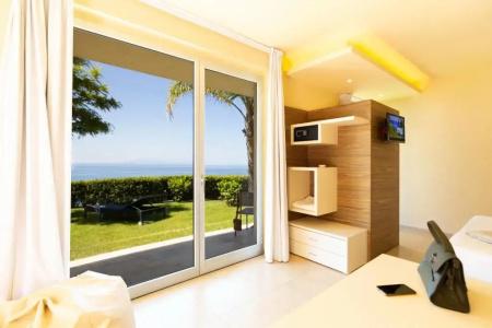 Blue Bay Resort - 28