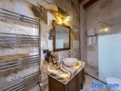Pegas Cave Suites - 209