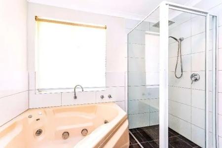 Quality Suites Banksia Gardens- Apartment - 54