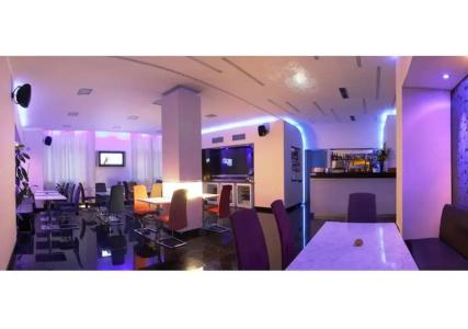 Relax Inn - 37