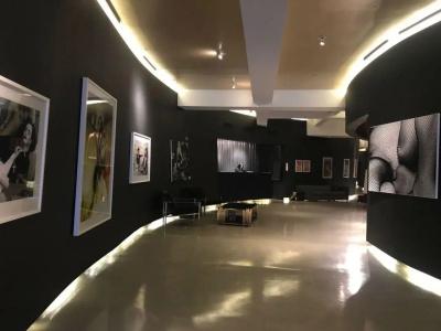 Cachet Boutique Nyc - 11