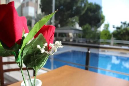 Güden-Pearl - 202