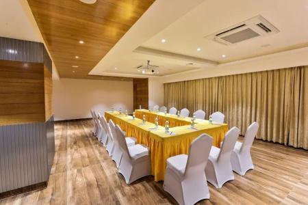 Vbr Grand Inn - 16
