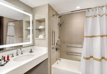 Nashville Marriott at Vanderbilt University - 8