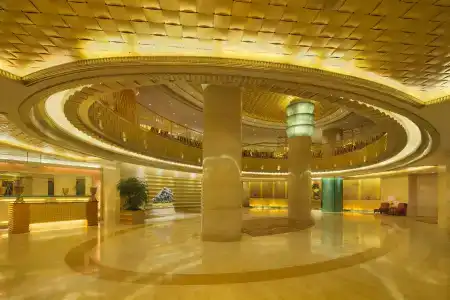 Radisson Blu Shanghai New World - 35