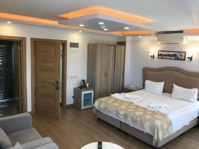 Harbour Suites Old City - 62