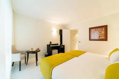 Hôtel Hélios - 110
