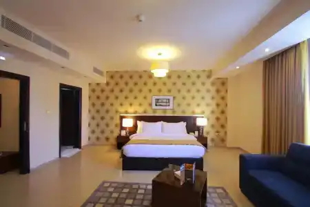 City Rose Suites - 5