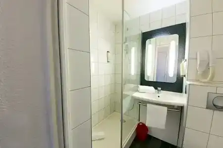 ibis budget Montpellier Sud Près d'Arènes - 47