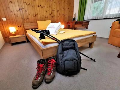 Alpenblick-Leukerbad-Therme - 12