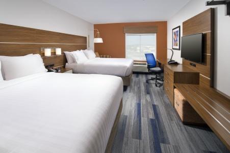 Holiday Inn Express & Suites, an IHG - 20