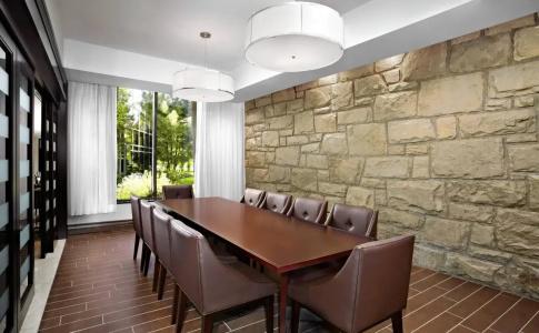 Sheraton Montreal Airport - 9