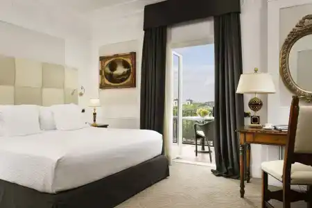 Splendide Royal - Small Luxury Hotels of the World - 9