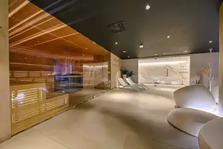 Radisson Blu - 13