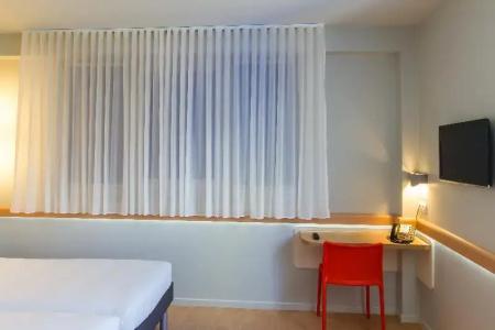Ibis Budget Braga Centro - 39