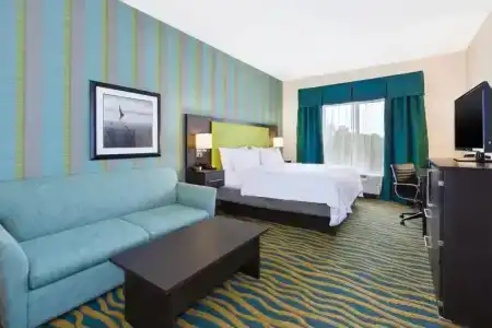 Holiday Inn Express & Suites - Oak Island Area, an IHG - 5