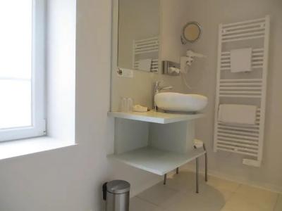 Auberge Bressane de Buellas - 37