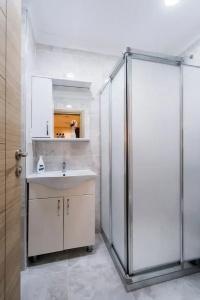 Atam Suites - 127